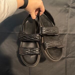 Women’s Black Quilted Strap Sandals